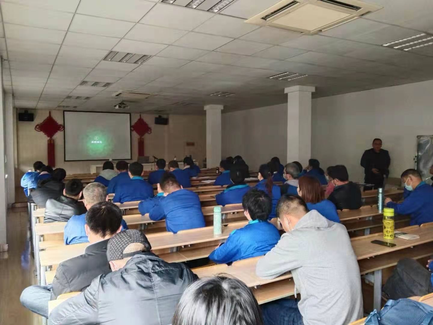 力士霸泵業(yè)開展以“安全第一、預(yù)防為主”為主題的安全知識(shí)培訓(xùn)(圖4)